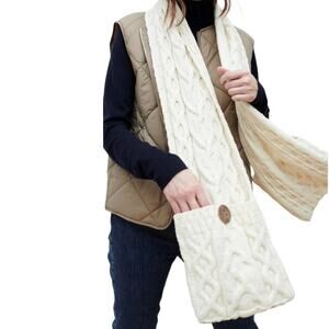 New Aran Crafts Super Soft Merino Wool Pocket Scarf Irish Cable Knit Natural